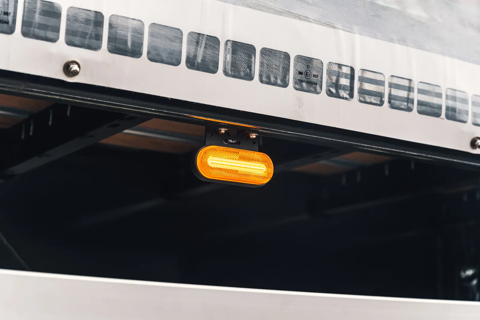 LED feux de position double orange 24V | MV-7000A